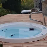 Poolside In Italian Вилла