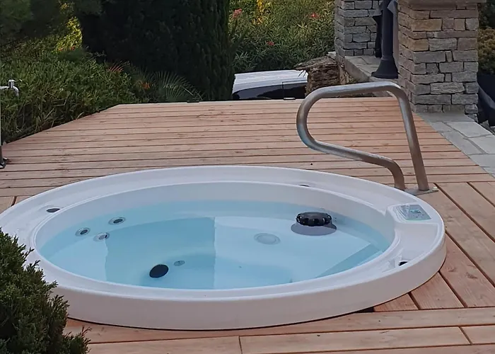 In Einer Villla Mit Pool Villa